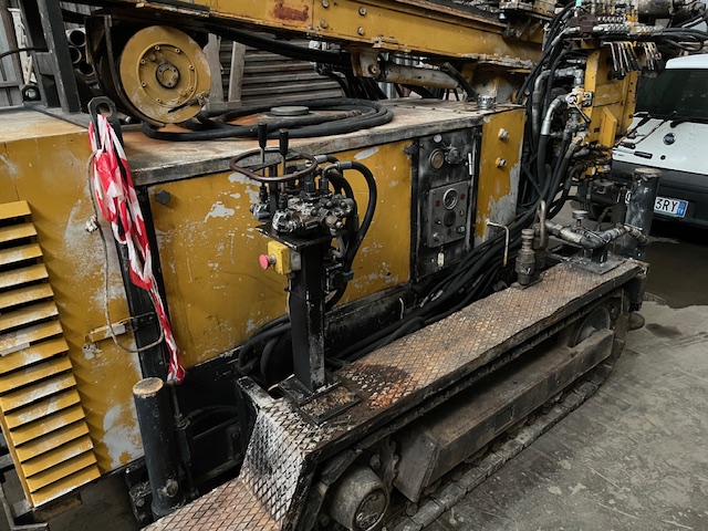 ATLAS COPCO A30 - Image 2