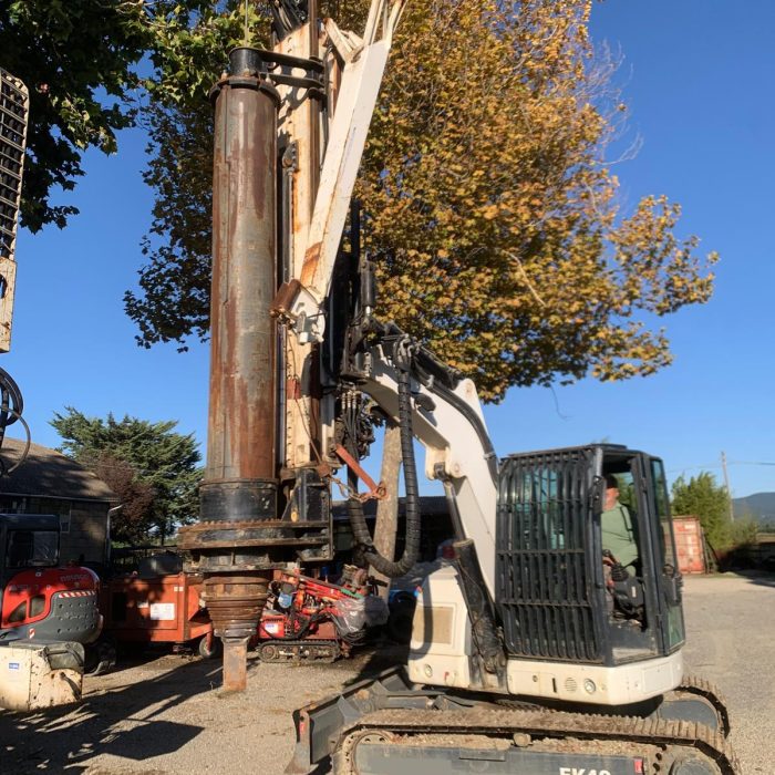 used rotary bored piling rig GEAX EK40
